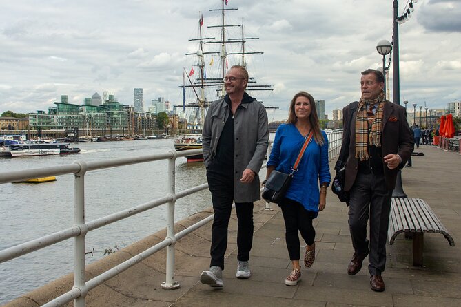 Private London Day Tour with a Local: Custom Highlights & Gems - Timing, transport, and walking effort