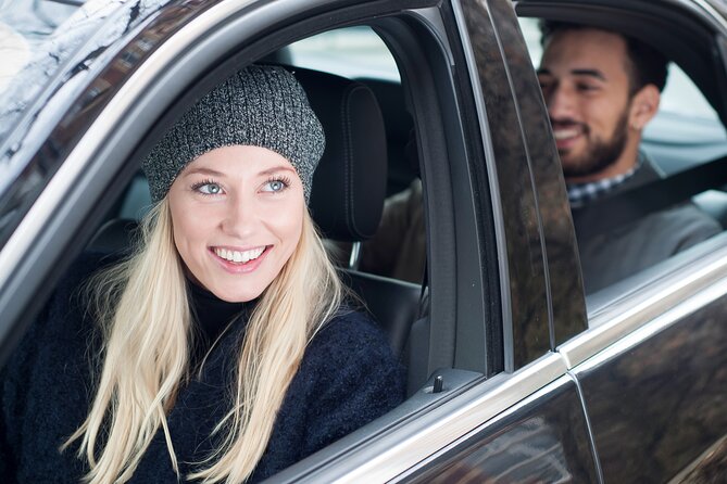 Private London Departure Transfer - Hotel / Accommodation to Airport - Meeting your driver at the hotel