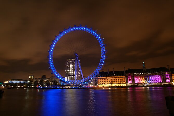Private London Evening Tour by Car - Piccadilly Circus and the West End add city energy