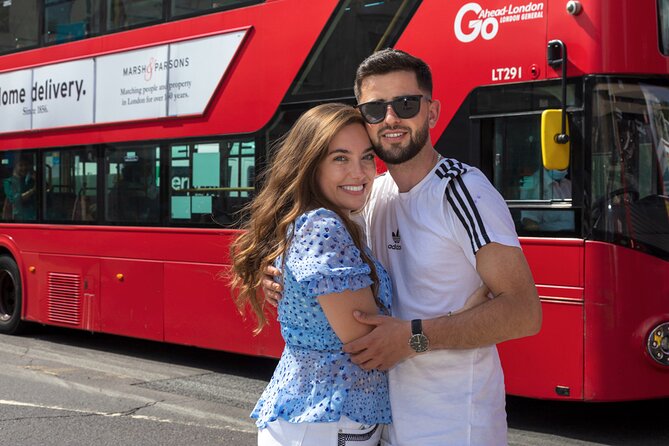Private London Photo Shoot Tour with a Professional Photographer - St. Jamess Park Brings a Softer Setting