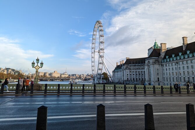 Private London Tour by Car - Pick Up From Your Hotel or Apartment - Buckingham Palace and the guard change