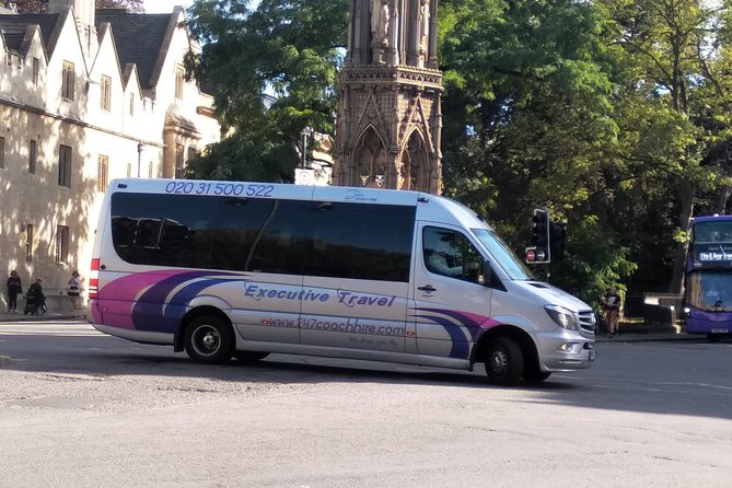 Private Minibus Arrival: Stansted to Central London - Price: Strong for Large Groups, Weak for Small Ones