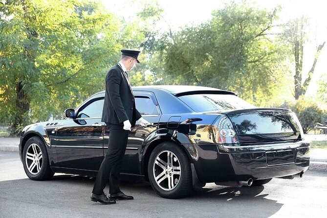 Private Oneway Airport Transfer London Heathrow Airport To London - Heathrow to London, what you are really buying