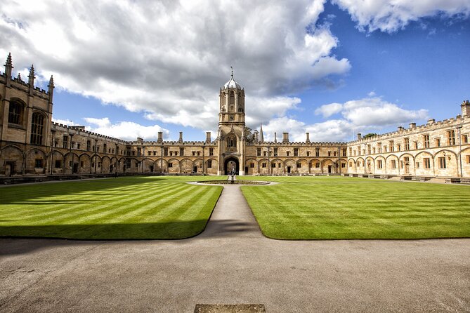 Private | Oxford University Walking Tour by Alumni™ & New College - Christ Church Meadow and the final Oxford views