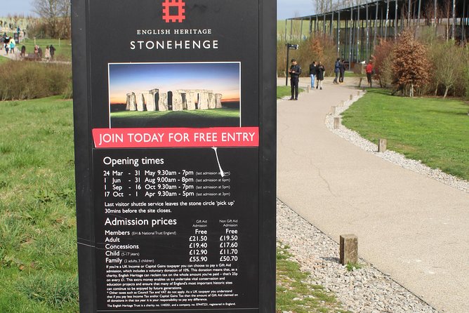 Private Pre Cruise Excursion Transfer London to Southampton Port Via Stonehenge - Who should choose this transfer?