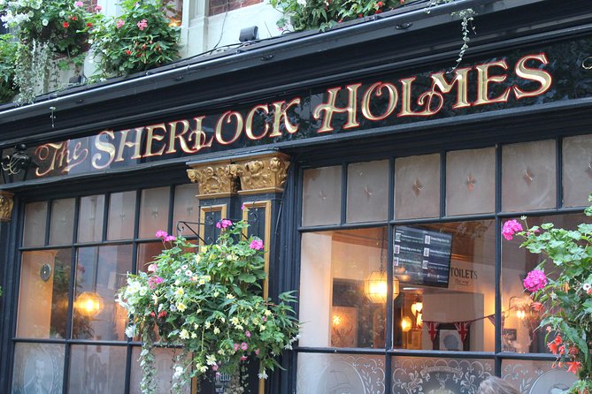 Private Pub Tour of Central London - The Sherlock Holmes Pub and its literary clues