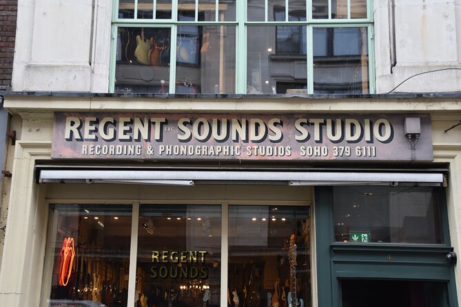 Private Rock 'n' Roll Music Tour of Central London - Starting at the London Palladium and Broadcasting House