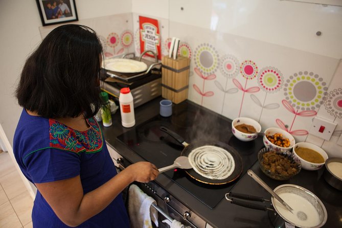 Private South Indian Home Cooking Class in London with a Local - A home kitchen instead of a tourist restaurant