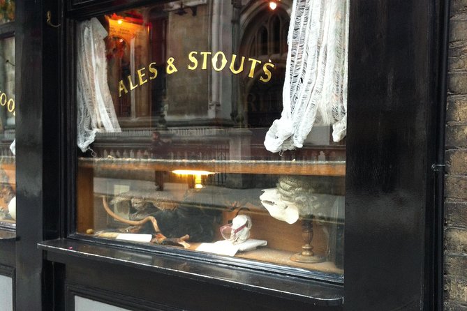 Private Tour of London's Historic Pubs - Jane Peyton is the main reason to book