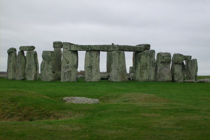 Private Tour of Stonehenge and Salisbury Cathedral - Who should book this Stonehenge and Salisbury tour?