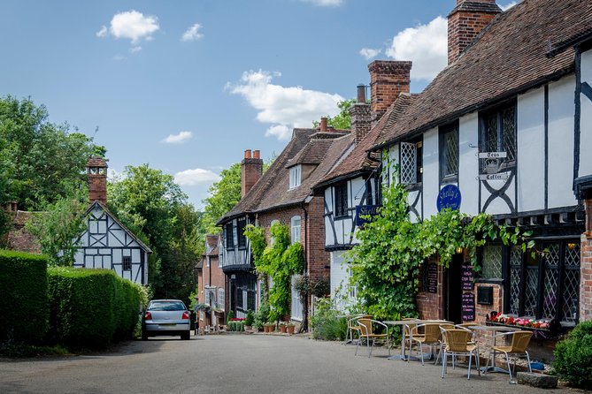 Private Tour to Canterbury, Dover Castle & Chilham - The Guides Are a Major Part of the Value