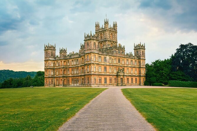 Private Tour to Stonehenge and Highclere Castle (Downton Abbey) - Why this private day trip works