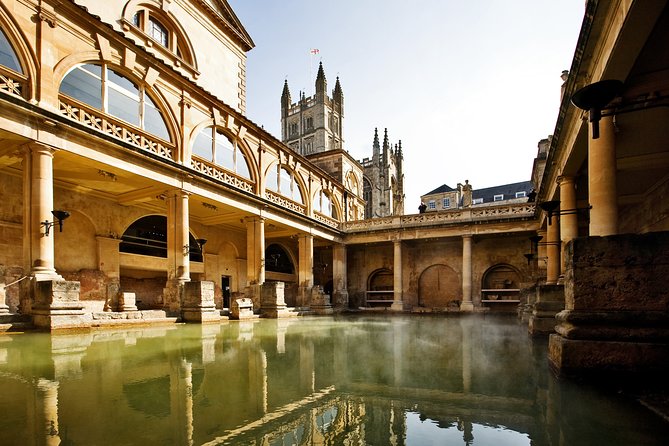 Private Tour to Stonehenge, Bath and The Cotswolds - Lacock, the alternative for Harry Potter fans