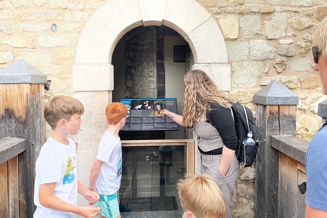 Private Tour: Tower of London with Private Guide - Royal drama, executions, and stories that stay with you