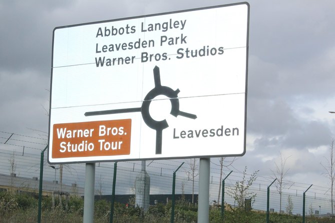 Private Transfer: Central London to Harry Potter Warner Bros Studio in Leavesden - From your London hotel to Leavesden