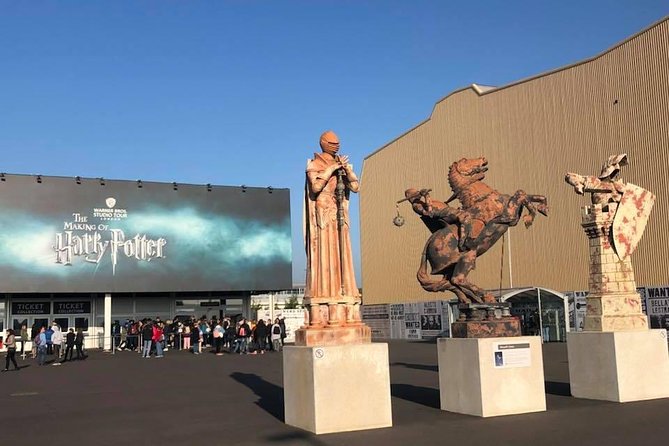 Private Transfers between London & Harry Potter Warner Studio - Pickup from a Zone 1 or Zone 2 address