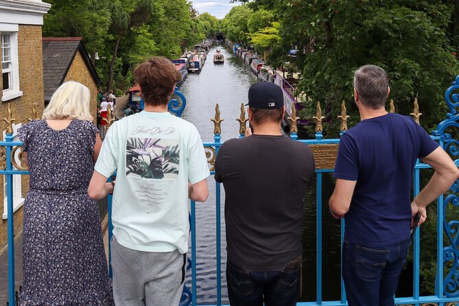 Private Ultimate London Taxi Tour - Camden Market, music, and Charles Dickens