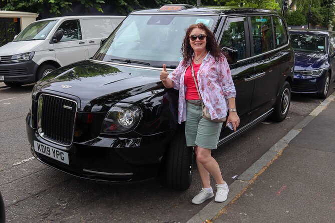 Private Ultimate London Taxi Tour - Abbey Road and the famous zebra crossing