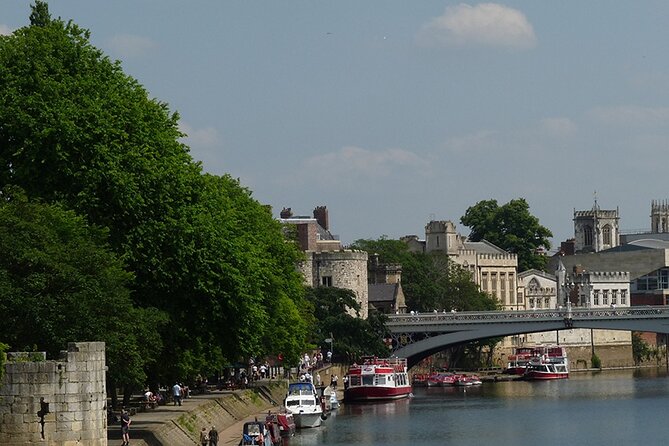Private Viking Walk of York - Meeting John and setting the pace