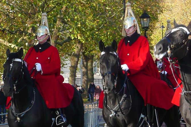Private Walking Tour of Royal London with Changing of the Guard - Admiralty Arch and the ceremonial Mall