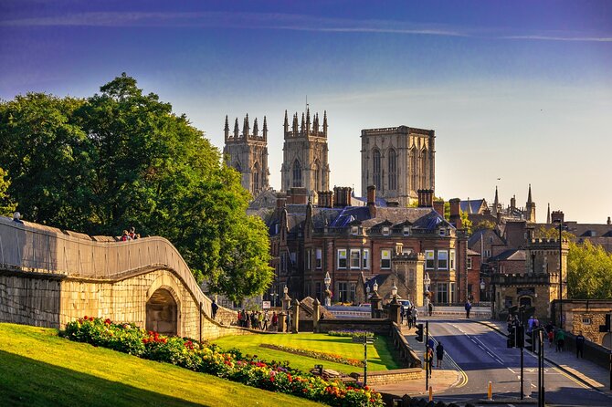 Private Walking Tour: York City Highlights and York Minster - Clifford’s Tower and York’s Difficult Past