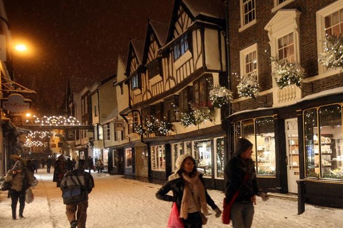 Private York Christmas Walking Tour - Why a private Christmas walk works well in York