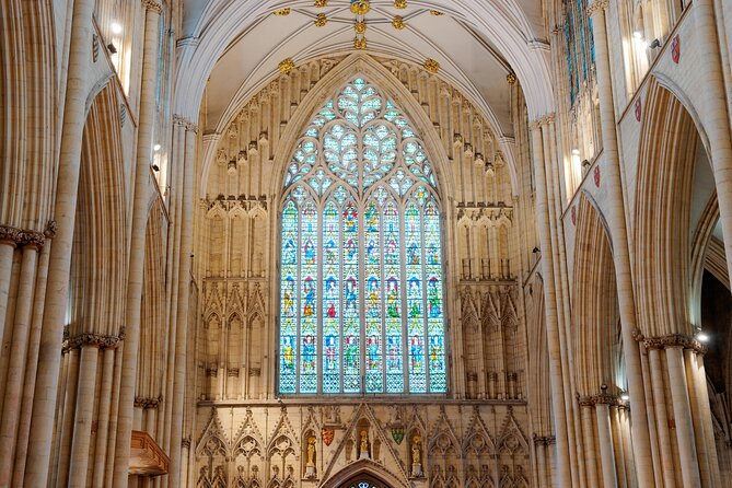 Private York Minster Guided Walking Tour - What the private format means for your group