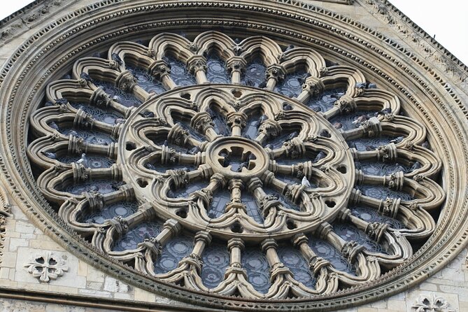 Private York Minster Guided Walking Tour - Local legends and historical figures keep the visit human