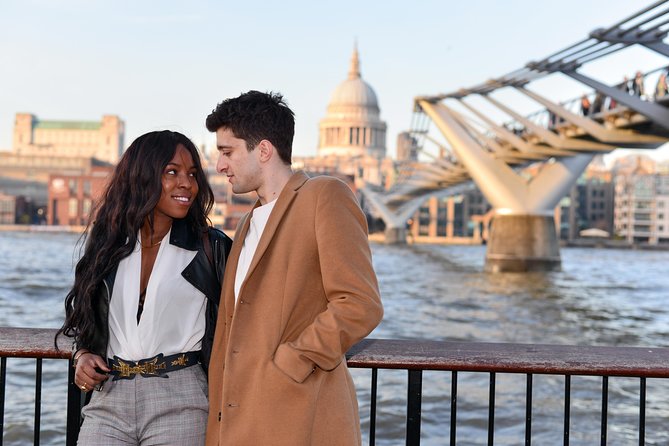 Professional Private Photoshoot in London - London Eye and the River Thames