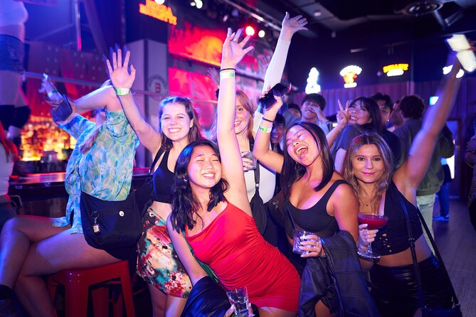 Pub Crawl of Central London - The hosts shape the whole night