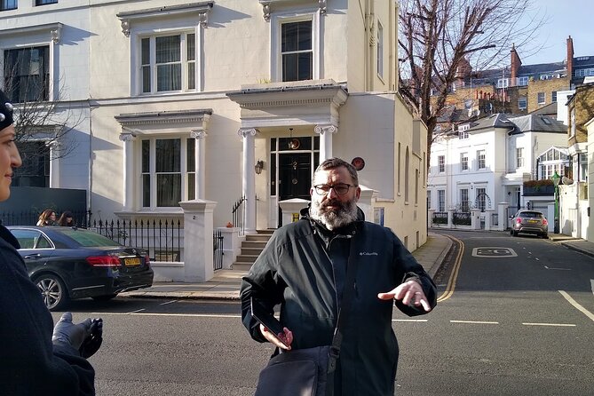Queen Highlights Walking Tour of London - Ninety minutes through Kensington’s Queen connections