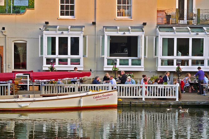 River Cruise with Three Course Riverside Restaurant Dining - How this compares with a normal Oxford sightseeing tour