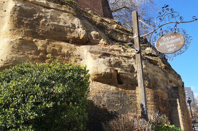 Robin Hood’s Nottingham: Interactive Game & Walking Tour - St. Nicholas’ Church and more time to wander