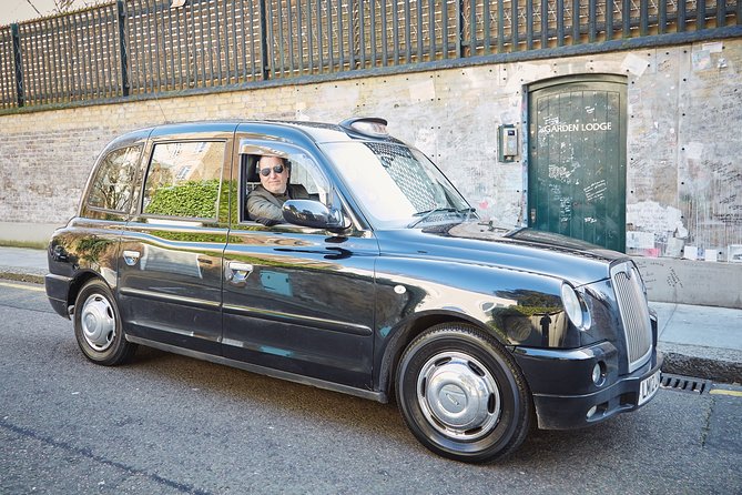 Rock Cab Tours presents Music Legends Private Taxi Tour of London - The Beatles’ final live performance at Savile Row