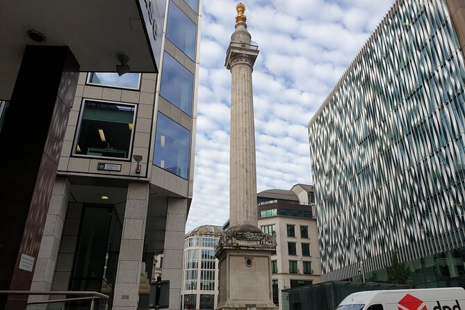 Roman Ruins to Blitz Bombings: A Walking Tour of London's Fiery History - The Monument and London’s Great Fire