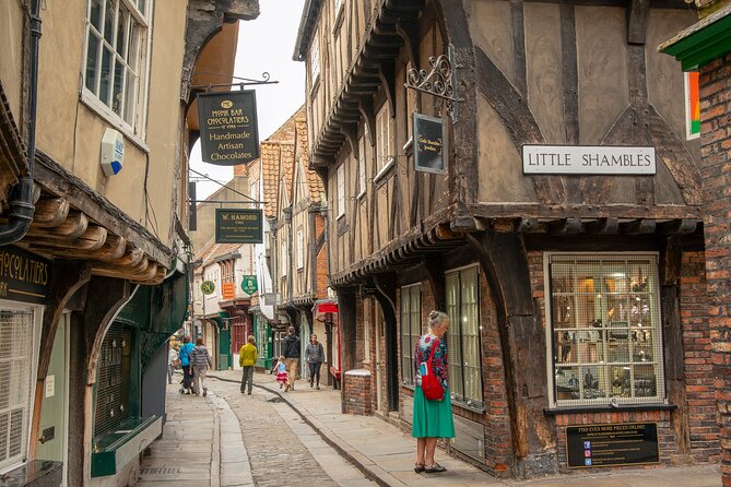 Romans, Vikings and Medieval York: An Audio Tour - The Shambles and York’s narrow streets
