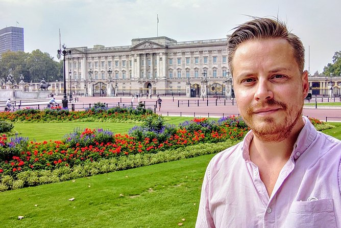 Royal London And Changing of Guard - Very Small Group Tour - Why a six-person royal tour works well