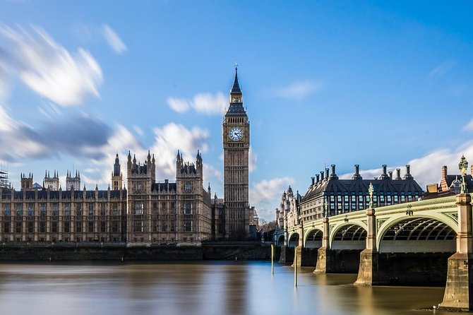 Royal London Guided Tour with Changing of the Guard - A fast royal introduction to London
