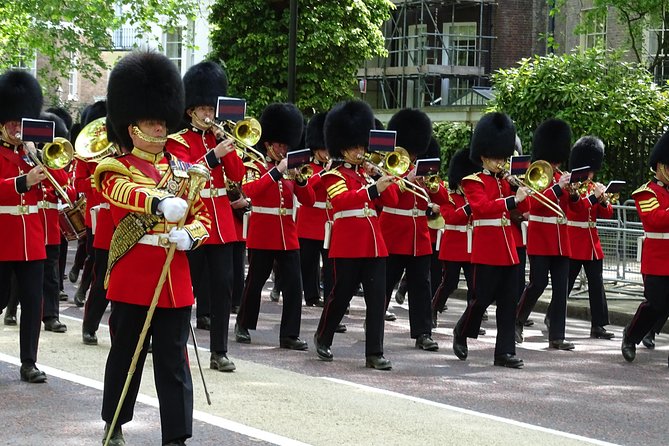 Royal Tour of St James', Parks, Palaces and Royal intrigue - Wellington Barracks and the machinery of ceremony
