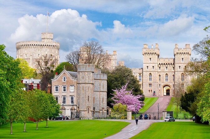 Royal Windsor & Stonehenge Private Tour - Timing, walking, and small practical concerns