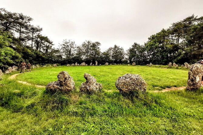 Secret Cotswolds Tour from Stratford-on-Avon or Moreton-in-Marsh - Guiting Power shows the rural side
