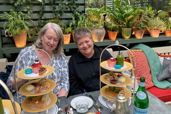 Secret Gardens of London Private Tour - Private electric cab transport and group size
