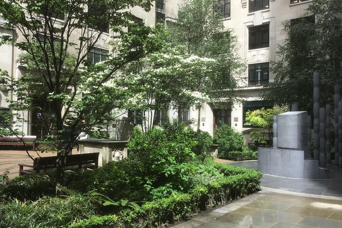 Secret Gardens of the City of London Private Tour - Garden at 120 and views across the route