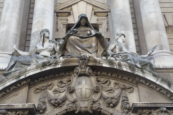 Secret Old London Guided Walking Tour - Walking Pace, Weather, and Comfort
