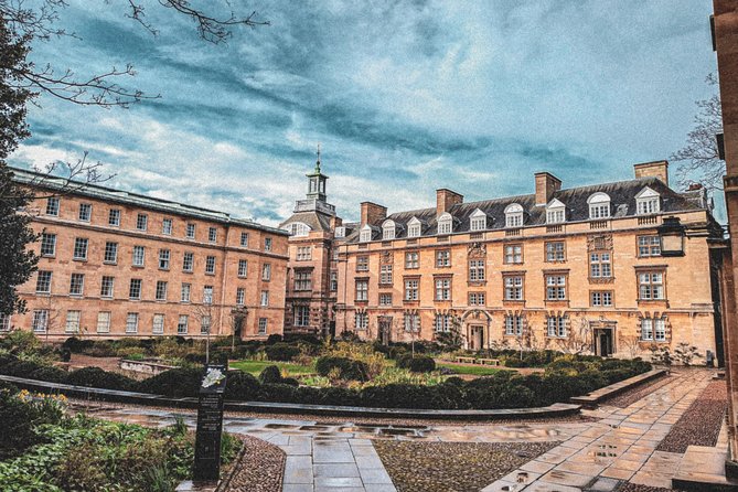 Secrets of King’s College Cambridge, Hawking, Darwin, Newton - Fitzbillies and the Chelsea bun