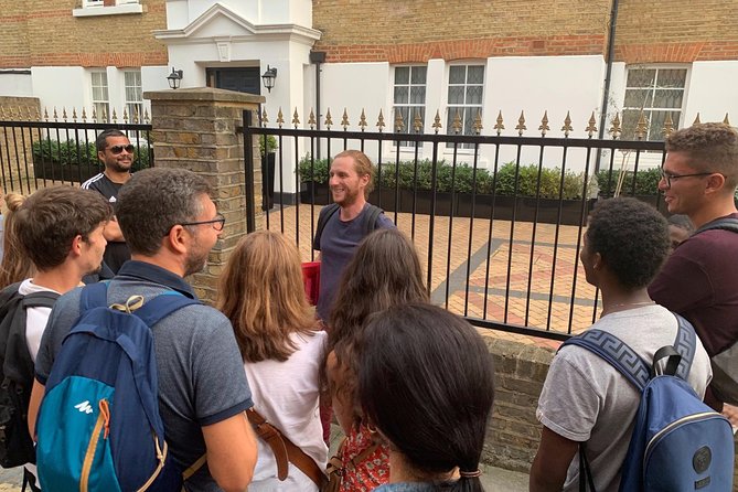 Secrets of Westminster - Secret courts, elegant streets, and one odd church