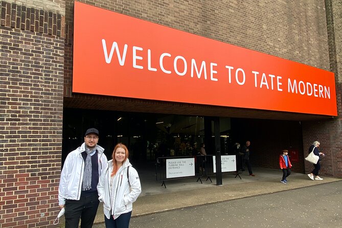 See Tate Modern with an Art Historian in London - Small-group size and the value of personal attention