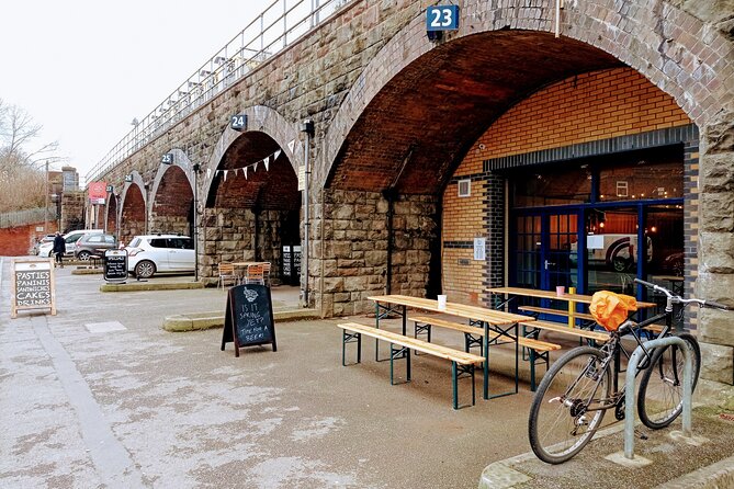 Self-Guided Craft Beer Tour (Explore Old Market) - A traditional pub and Bristol cask beer