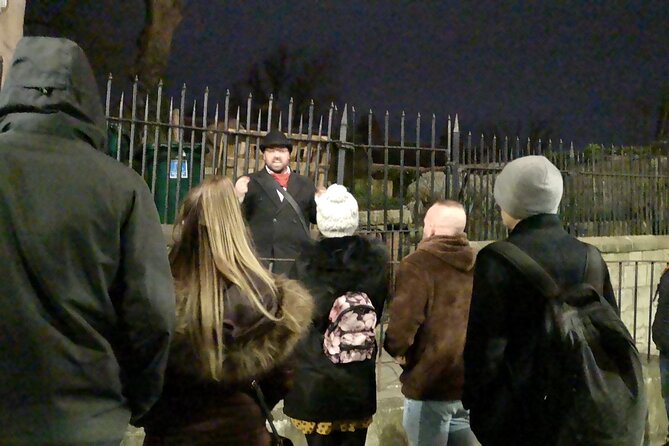 Shadows of York: Ghost Walk and Horrible History. - A 6:30 pm start beside York Minster