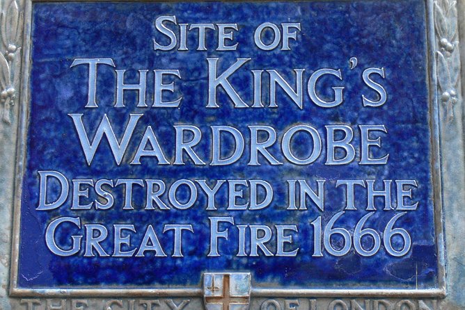 Shakespeare London Walking Tour - Blackfriars Bridge sets the Tudor scene